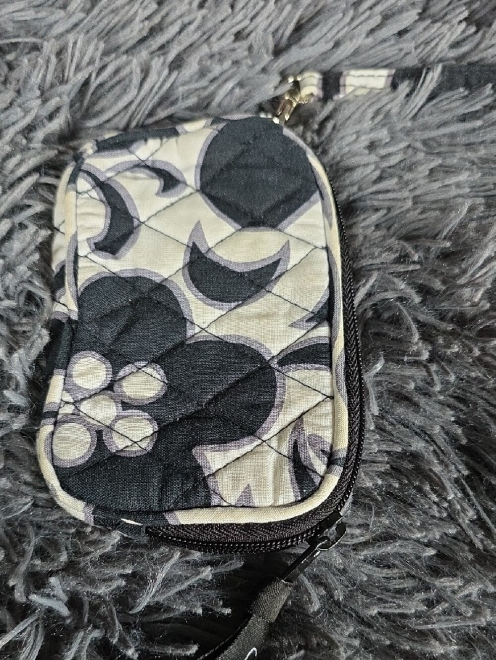 Vera Bradley Black and White Quilted Wristlet - Picture 2 of 4